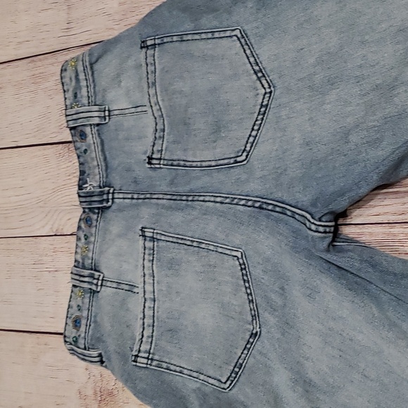 Free People Delphine High Waist Wide Flare Leg Embroidered Blue Jeans Sz 28 - Picture 8 of 14